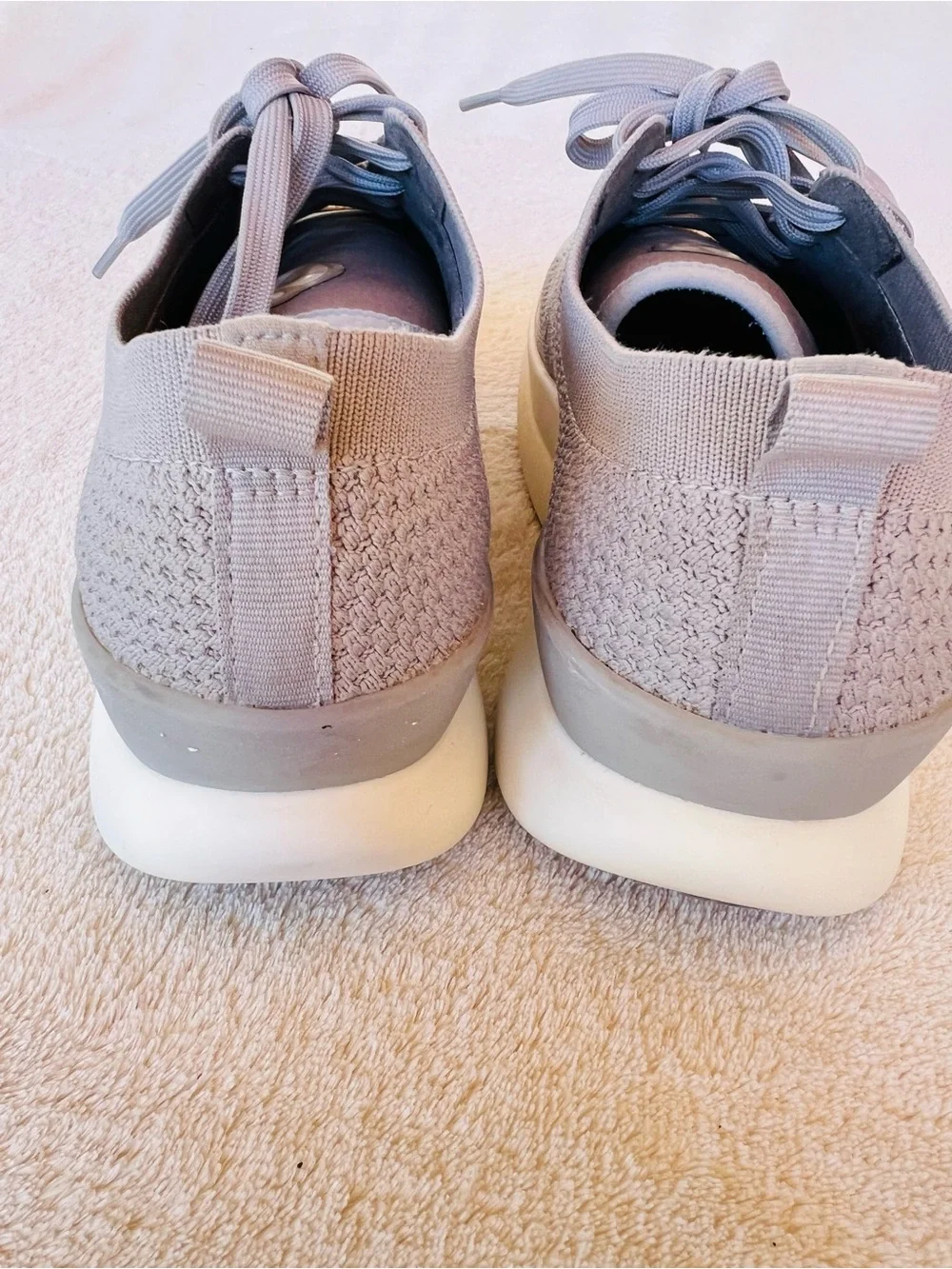 MOSHN by Klogs Leap Women’s Knit Sneakers Gray Taupe Water Resistant Sz 7